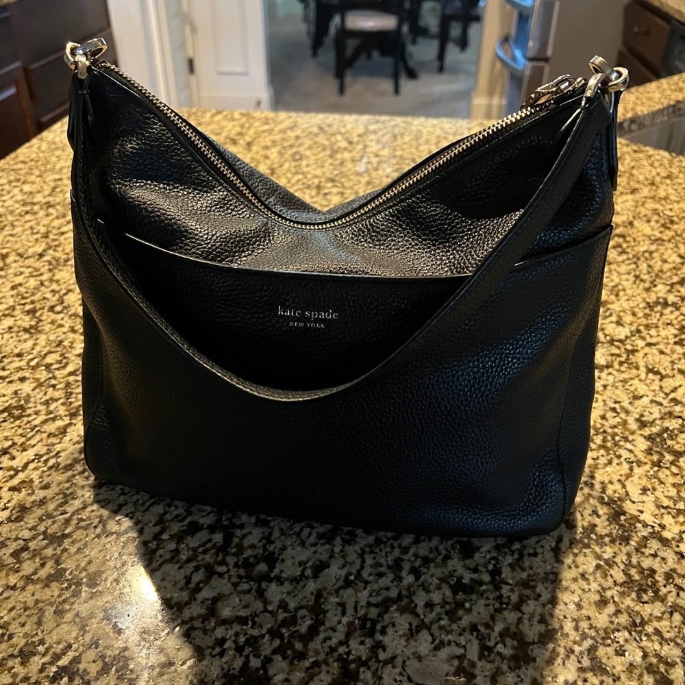 Kate Spade vintage ♠️ black pebbled leather shoulder bag EUC clean!